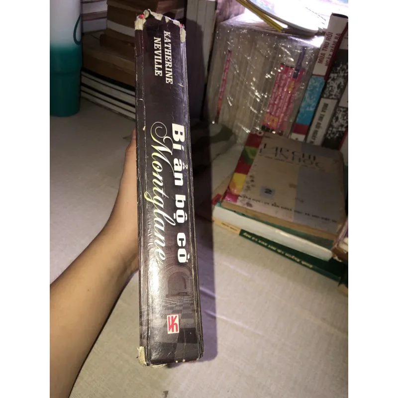 Bí Ẩn Bộ Cờ Montglane The Eight 970488