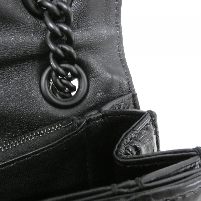 Túi xách dây chuyền nhỏ Balenciaga 716351 210IY 612332