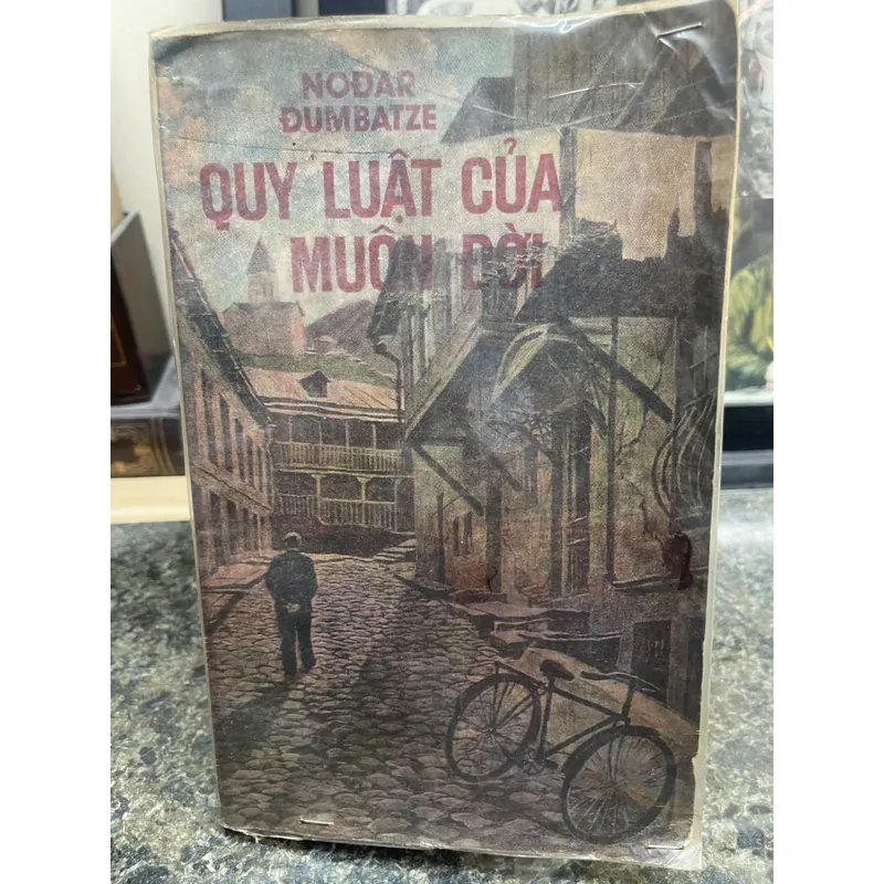 Quy luật của muôn đời Nodar Dumbatze 713281