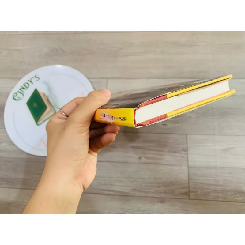 [Sách 2hand từ US] Like new 90% - Journey into Terror - Bill Wallace 999647