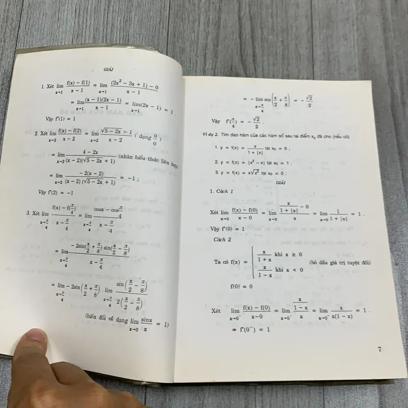 Các bài toán khảo sát và đồ thị hàm số. 2a2 717381