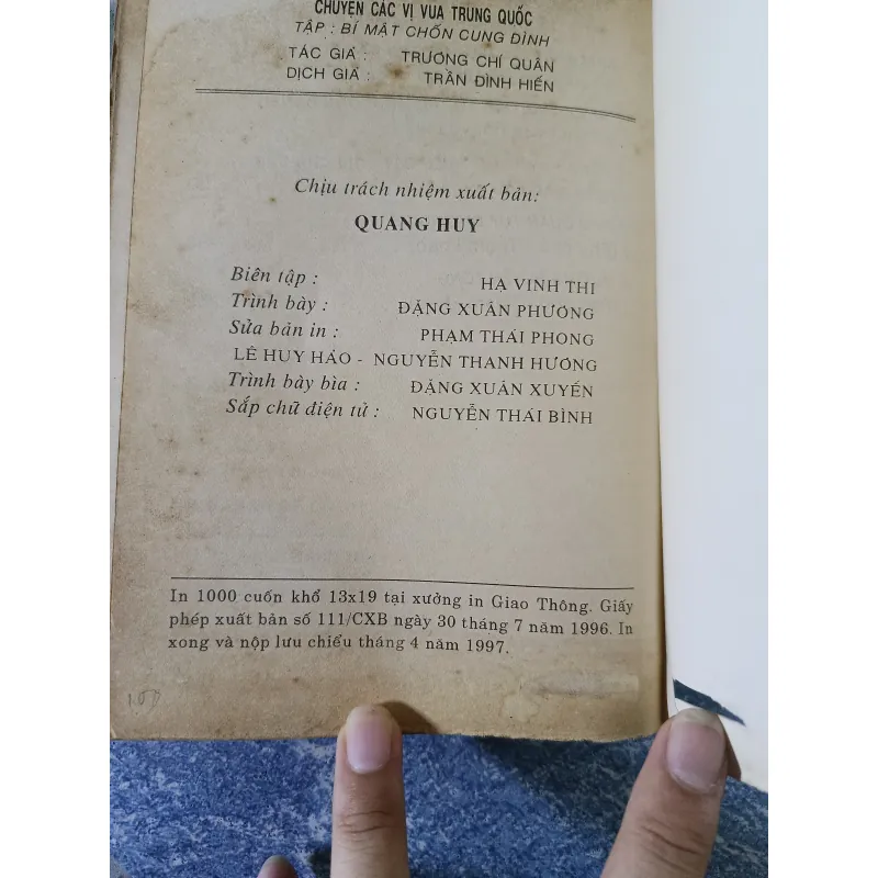 Bí mật chốn cung đình - chuyện các vị vua Trung Quốc - Trương Chí Quân 756029