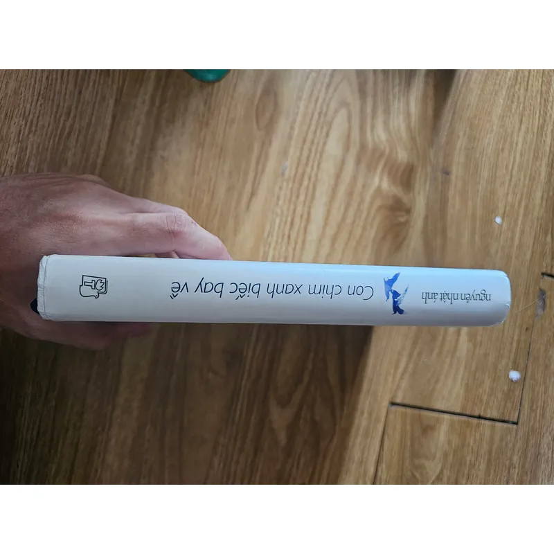 Con chim xanh biếc bay về
150k 694082