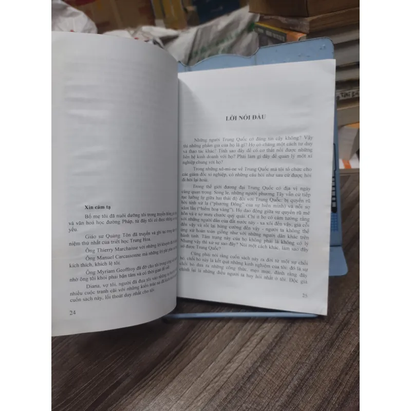 Sách: Bàn về thực tiễn của Trung Hoa cùng với Francois Jullien - TG: Andre Chieng (A3) 999400