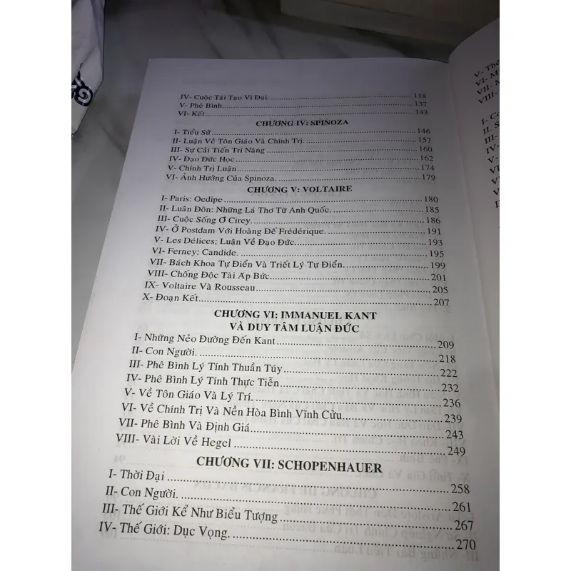 Câu Truyện triết học  738079