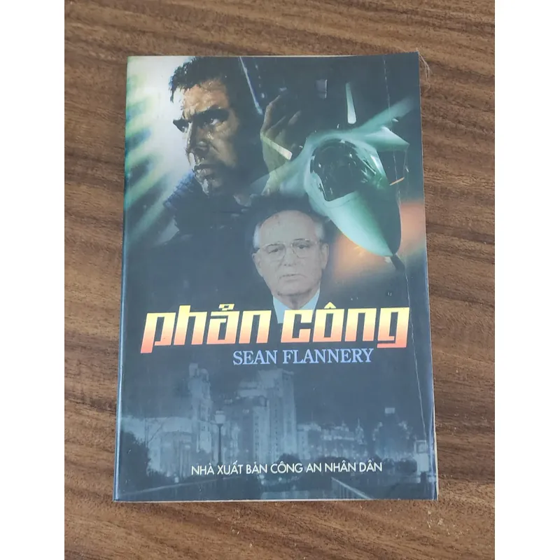 Tiểu thuyết PHẢN CÔNG (Sean Flannery) - 534 trang 720636