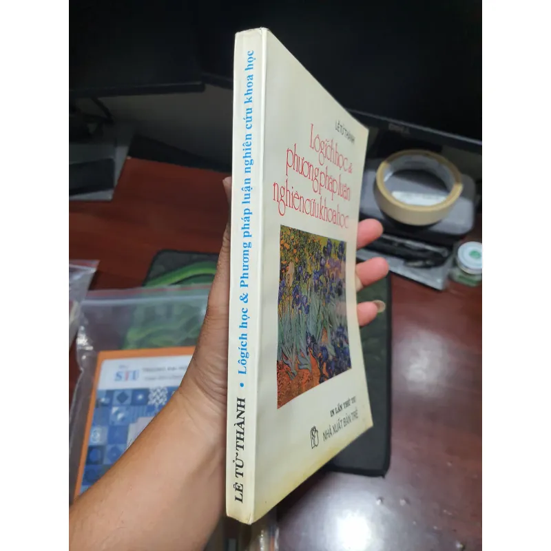 Logic học và phương pháp nghiên cứu khoa học 1004155