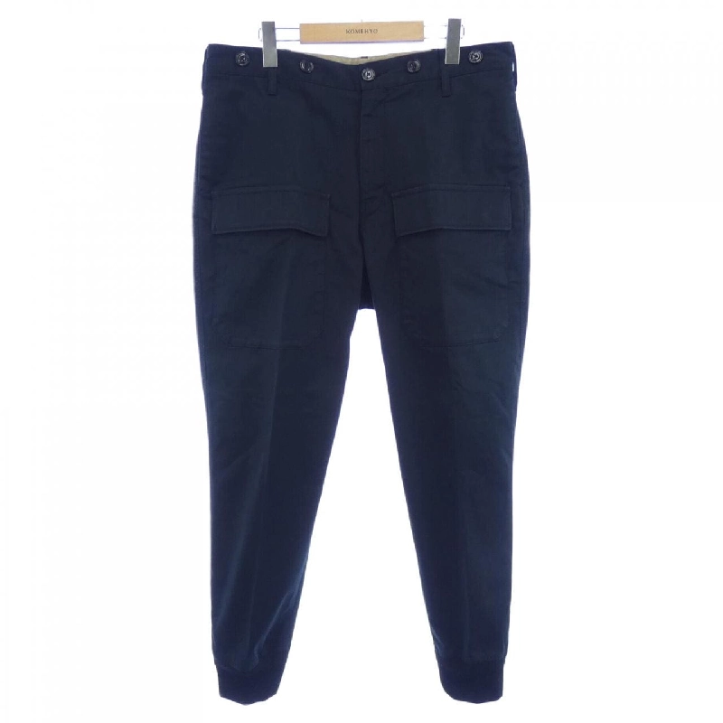 Quần MONCLER C20911130290 - Hàng hiệu Chính hãng 896209