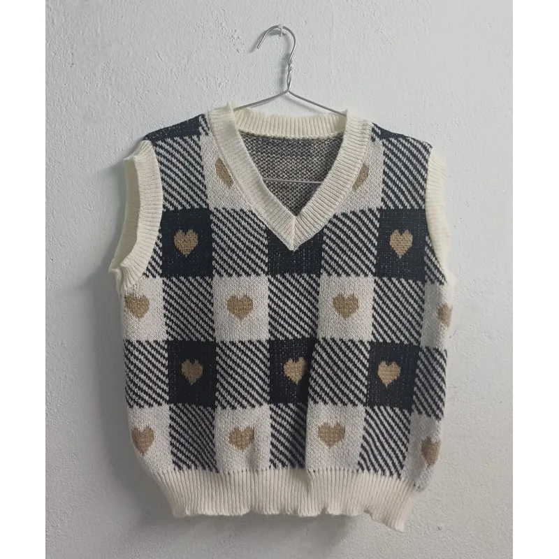 ÁO DỆT KIM THÊU TRÁI TIM - ÁO GILE - MÀU ĐEN 753623