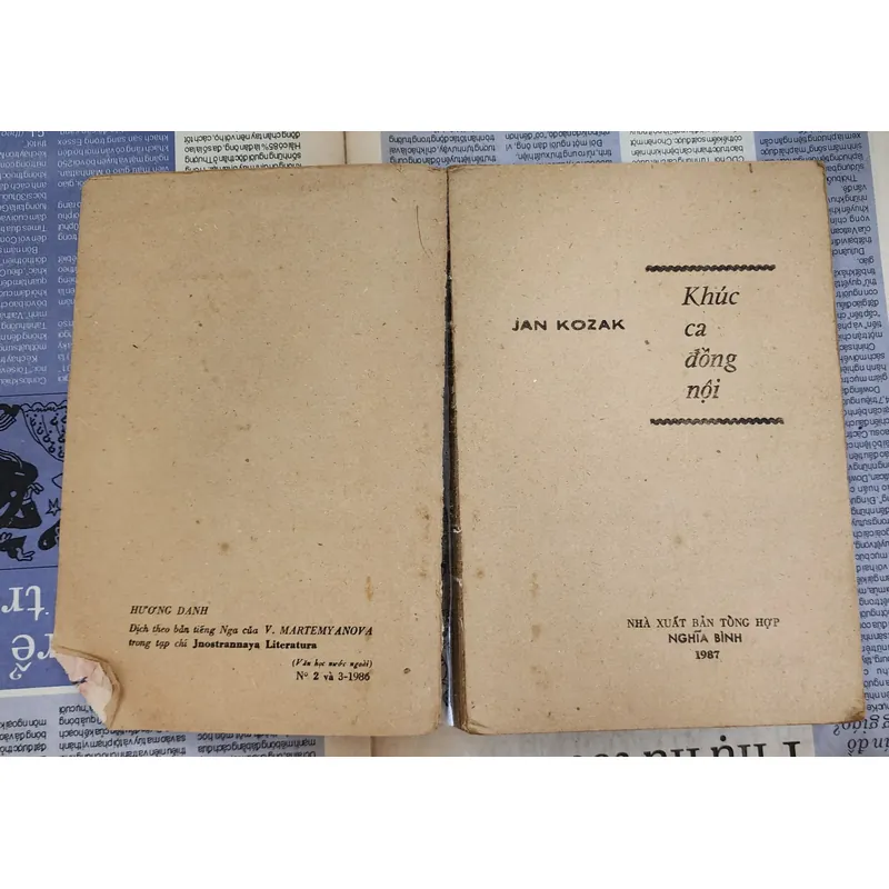 KHÚC CA ĐỒNG NỘI, tiểu thuyết của Jan Kozak 705082