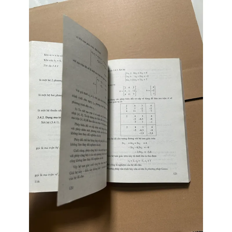 Toán học cao cấp tập một - đại số và hình học giải tích 607808