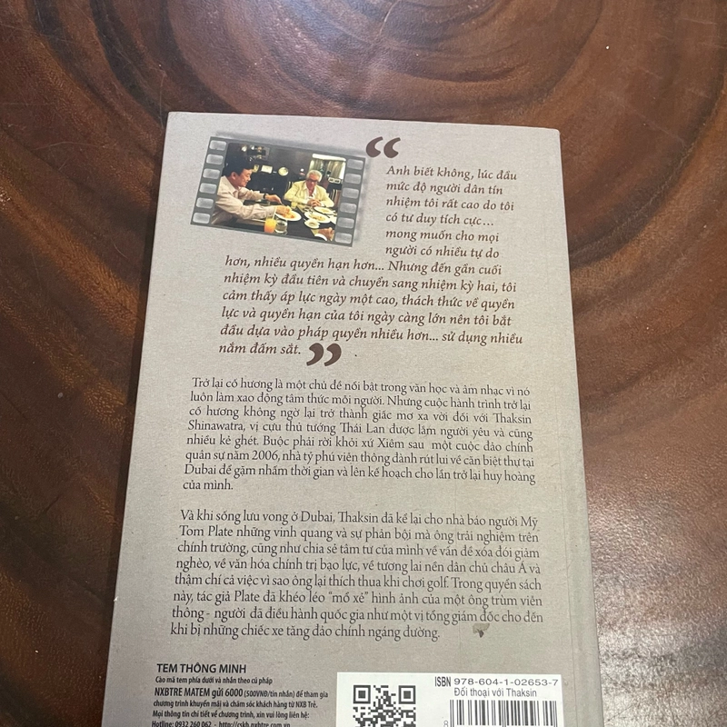 II Tựa sách: Đối Thoại Với THAKSIN - TOM PLATE - 2016 444489
