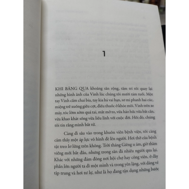 Điểm đến của cuộc đời: Đồng hành với người cận tử và những bài học cho cuộc sống"  496560