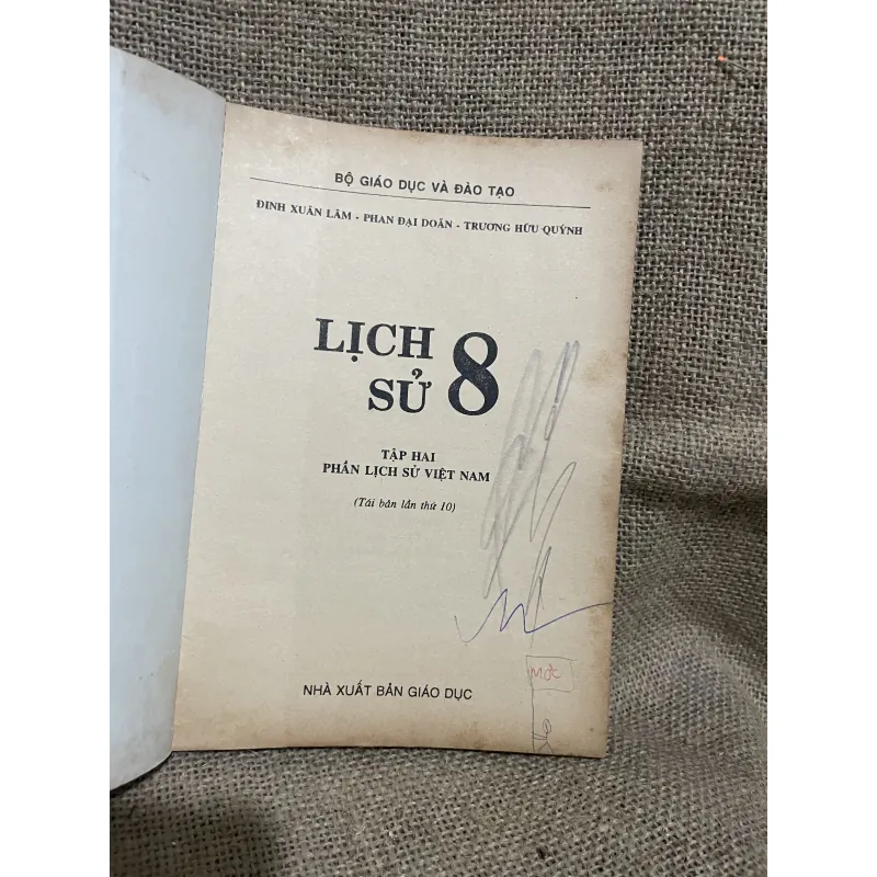 Sách giáo khoa xưa - lịch sử 8 748151