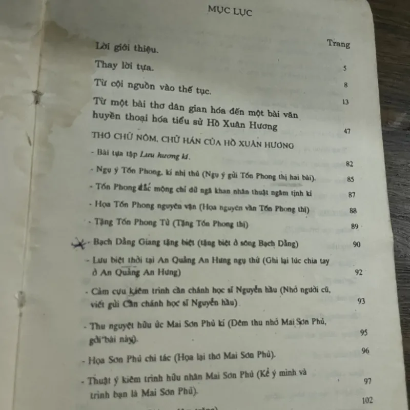 Hồ Xuân Hương từ cội nguồn vào thế tục - Đào Thái Tôn-  1028260