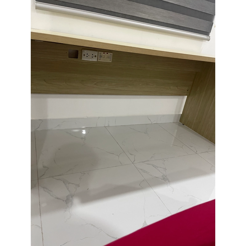 bàn làm việc 452608