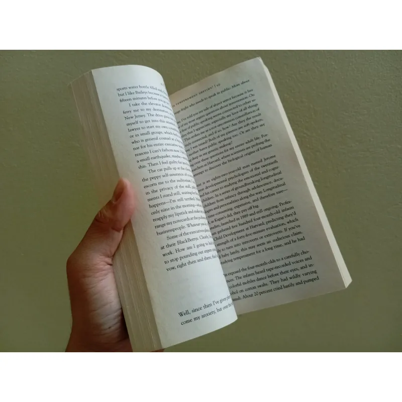 Quite Susan Cain english book sách tiếng Anh  1005942