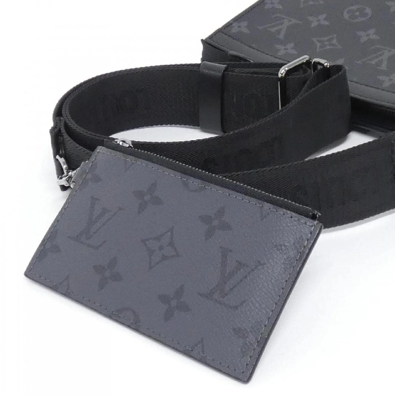 Túi đeo vai Louis Vuitton Monogram Eclipse Reverse Gaston Wearable Wallet M81124 - Hàng hiệu Chính hãng 767615
