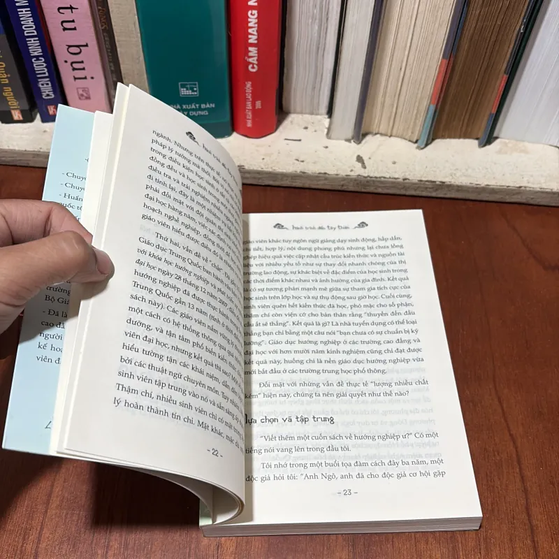 II Hành Trình Đến Tây Thiên _ Giác Ngộ Để Cuộc Đời An Nhiên Hạnh Phúc Tự Tìm Đến - Ngô Sa 756851