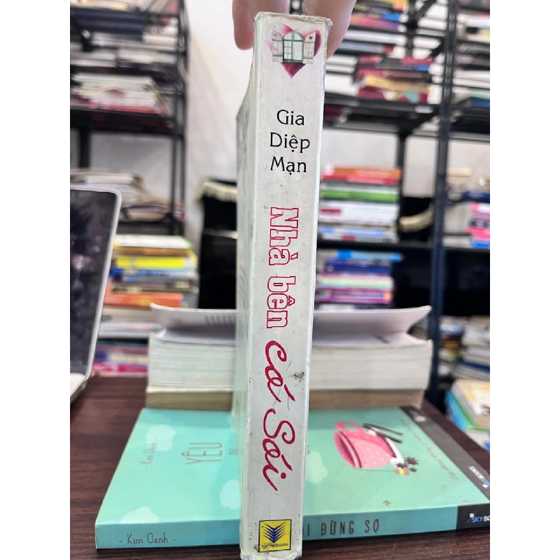 Nhà Bên Có Sói - Nguyễn Nhật Ánh - Nguyễn Nhật Ánh 957601