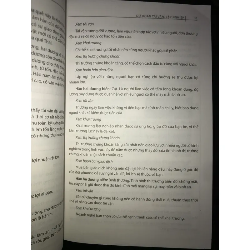 Chu dịch thần đoán - Dự đoán tài vận, lập nghiệp  703514