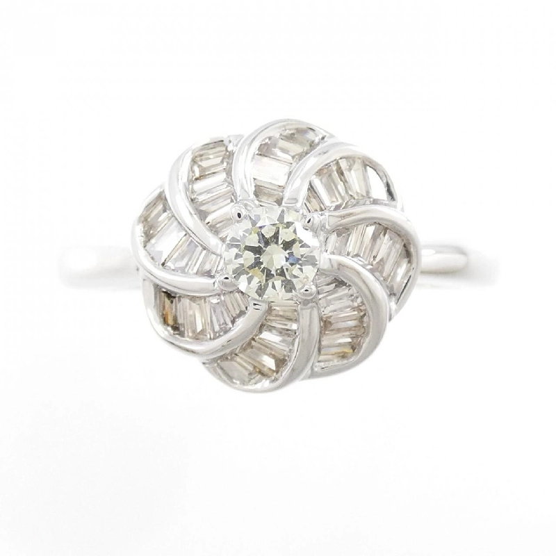 Nhẫn kim cương K18WG 0.37CT 673713