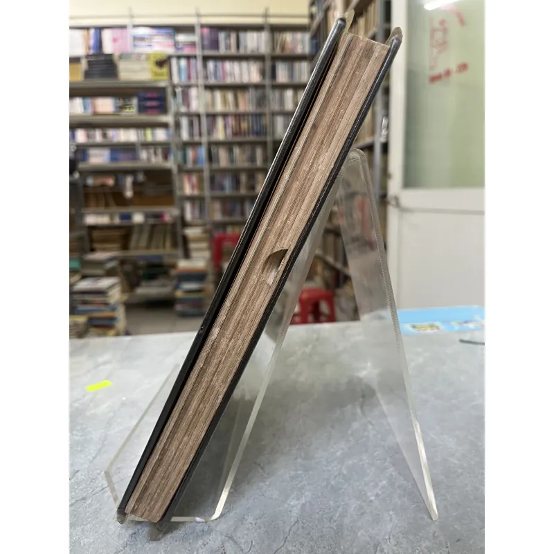 Compton's Encyclopedia and Fact-Index 931802