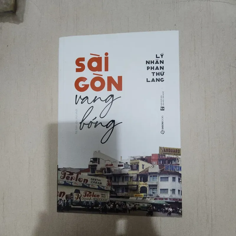Sách Sài Gòn vang bóng mới 90% 715275