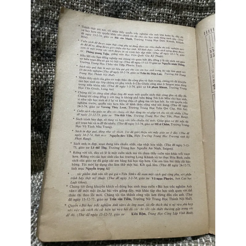 Trắc nghiệm Anh văn 12 A&B, sách tiếng anh trước 75 1010004