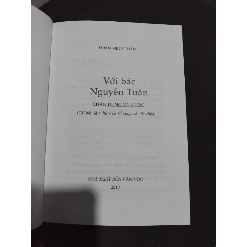 Với bác Nguyễn Tuân 1036052