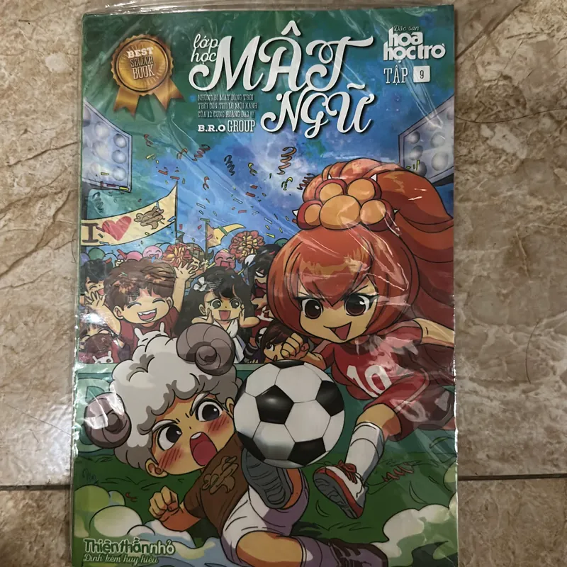 Lớp học mình cứ tập 9 688136