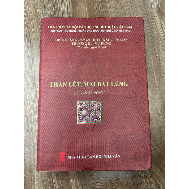 Thần Lêt, Mai Bắt Lêng (Sử thi M'nông) – Điểu Nsăng (Hát kể), Điểu Kâu (Biên dịch) 761152