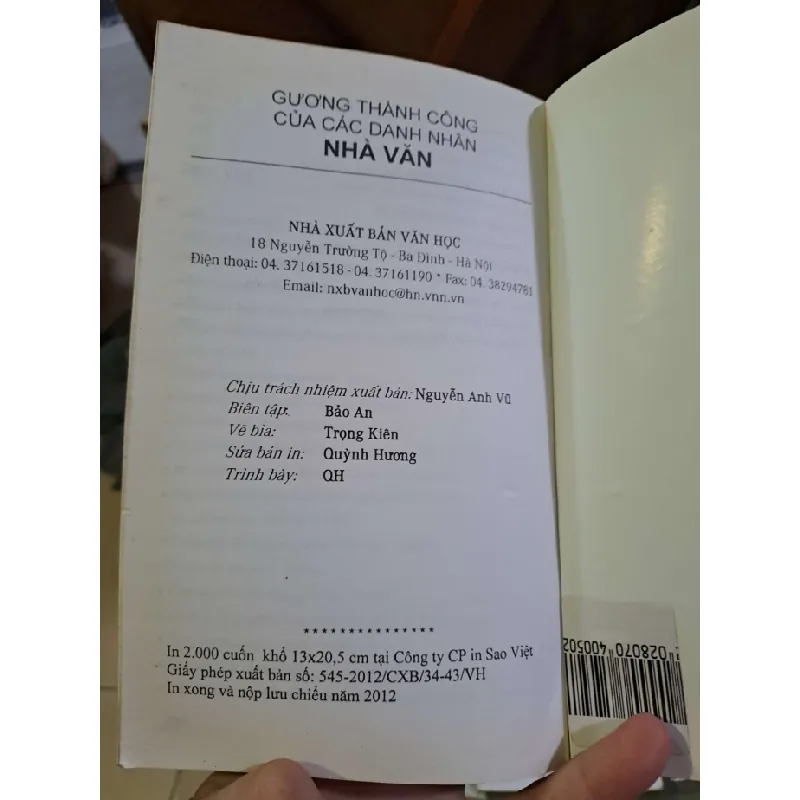Gương thành công của các danh nhân - nhà văn DANH NHÂN HCM1008 577191