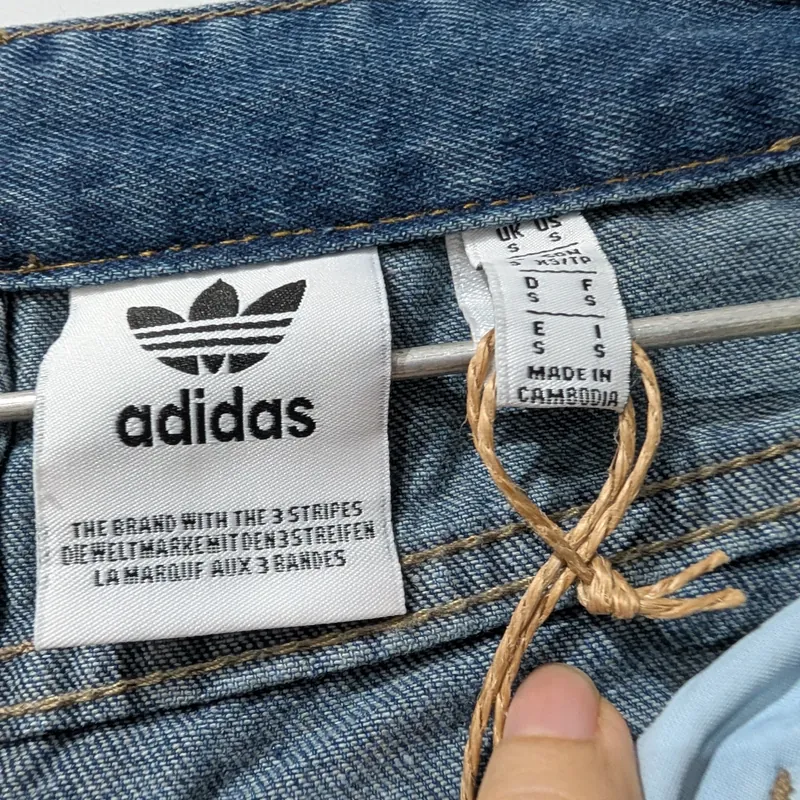 Quần Jeans Adidas Made in Cambodia -  Size S 724423