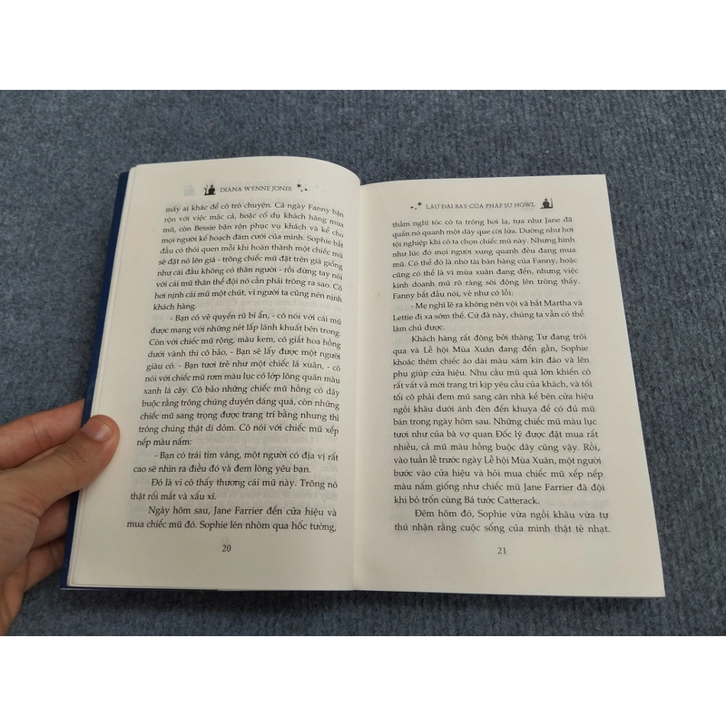 LÂU ĐÀI BAY CỦA PHÁP SƯ HOWL - DIANA WYNNE JONES 478665