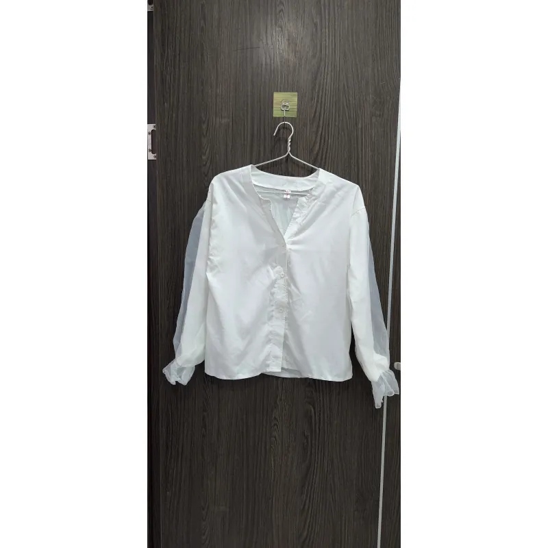 Áo sơ mi trắng phối tay von xinh xắn 933841