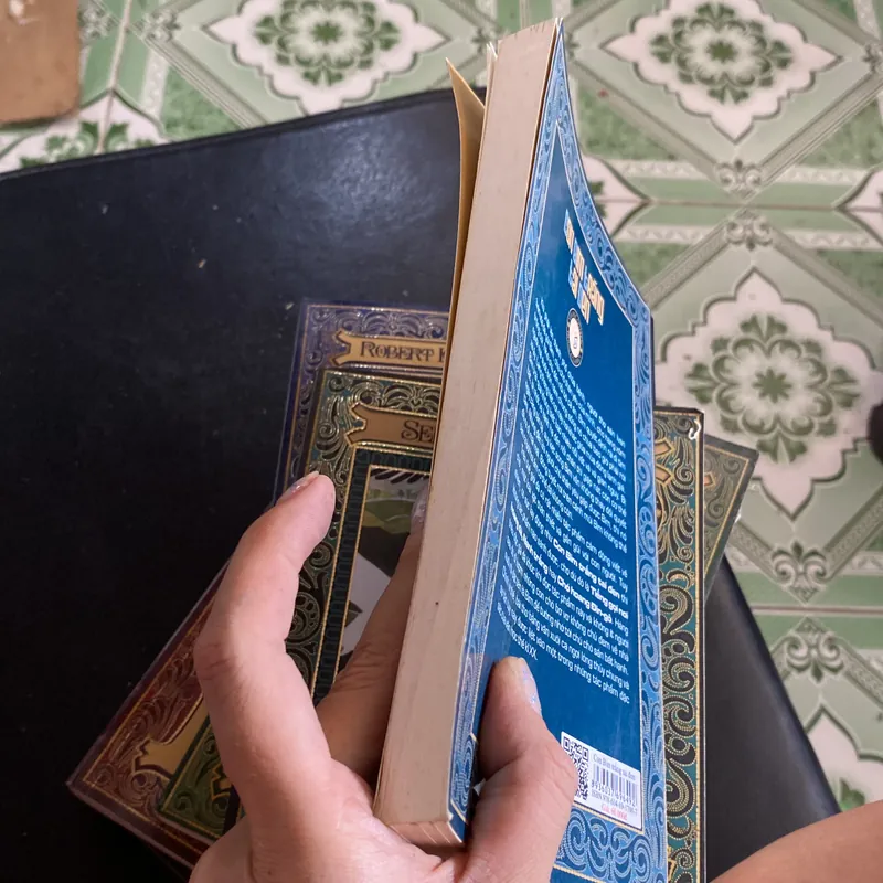 Con Bim trắng tai đen 593836