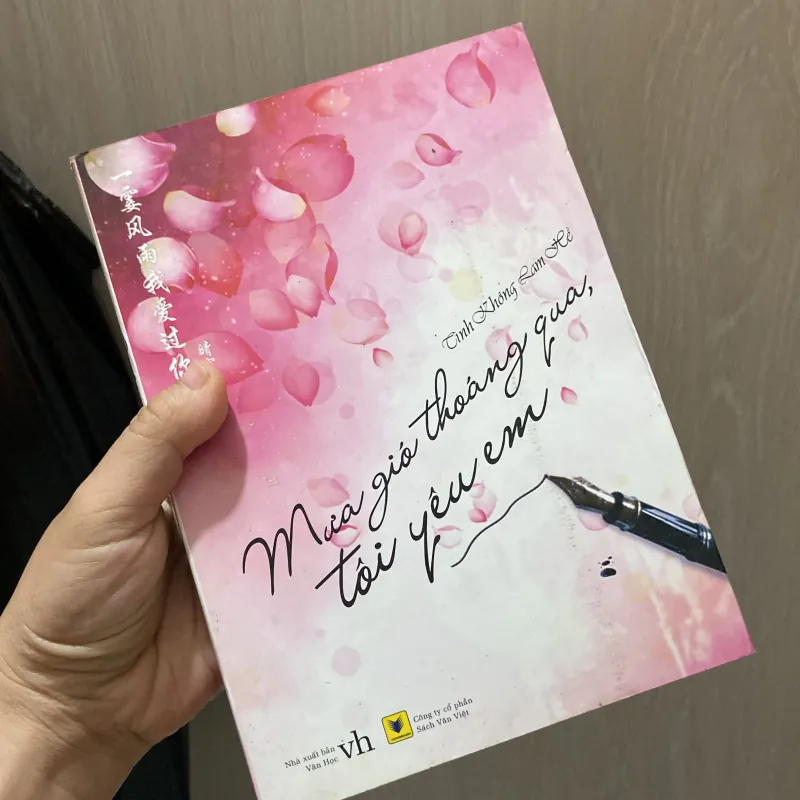 Mưa gió thoáng qua tôi yêu em - Tình Không Lam Hề 970297