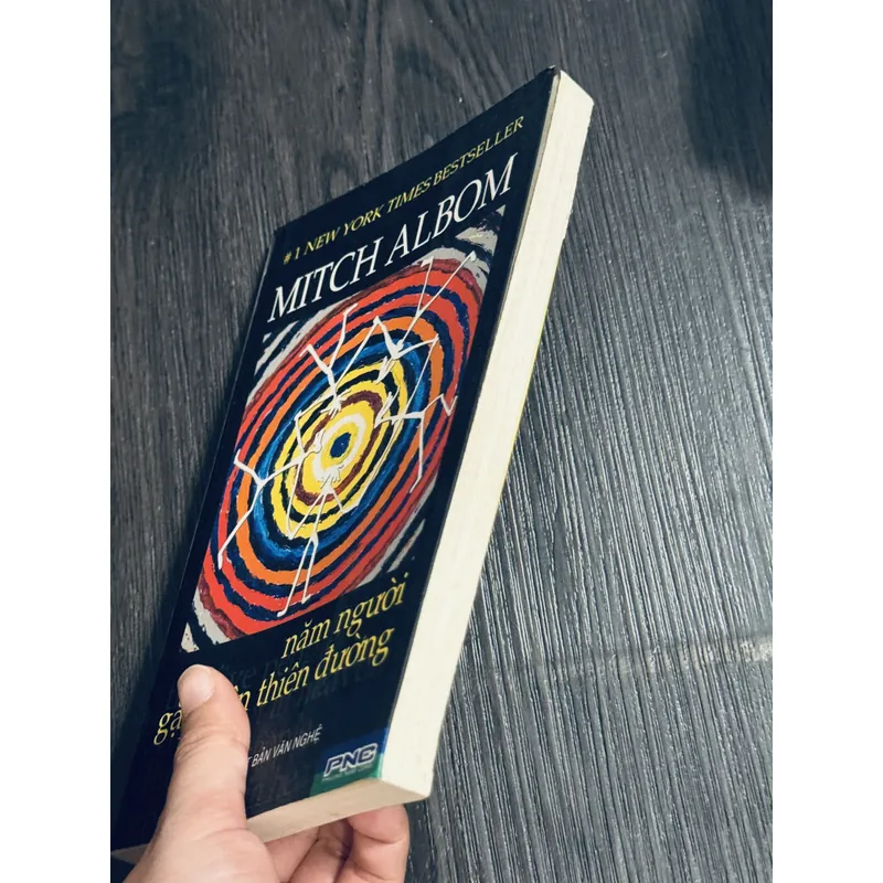 Năm người gặp trên thiên đường 607762