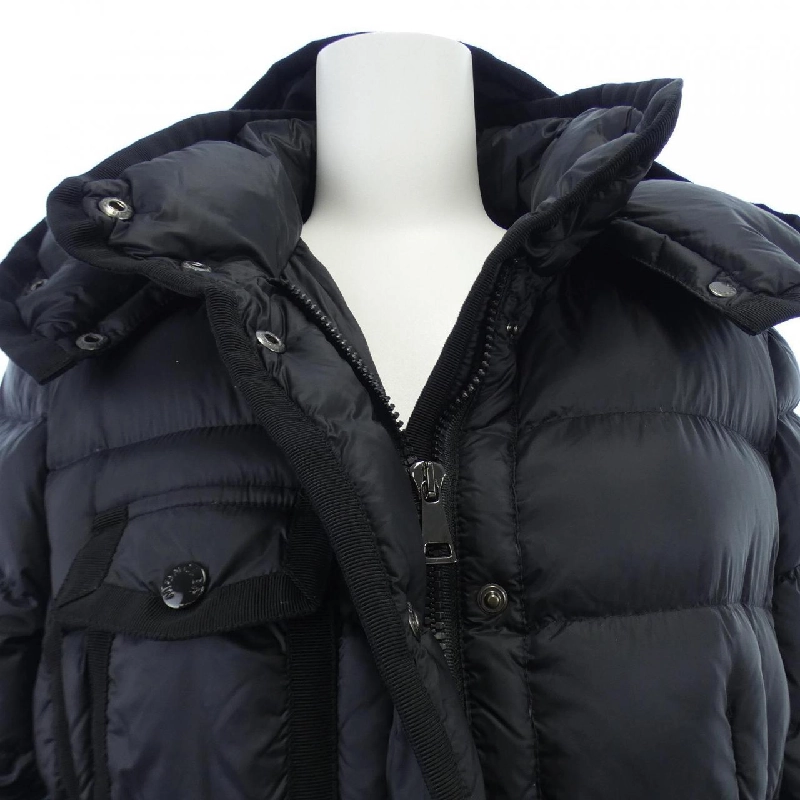 Áo khoác lông vũ MONCLER 636242