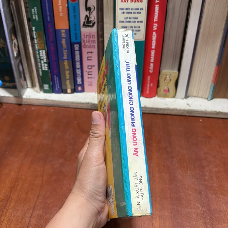[Sách Có Mốc] - II Sức Khoẻ: Ăn Uống Phòng Chống Ung Thư Vú - Vi Kim Dục - 2004 796281
