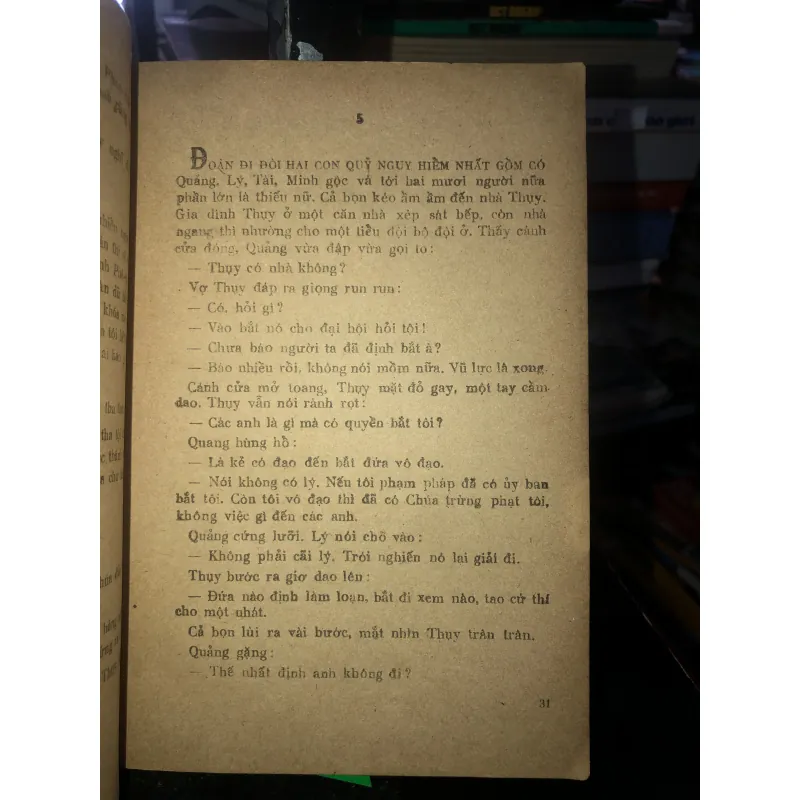 Xung đột - Nguyễn Khải 796804