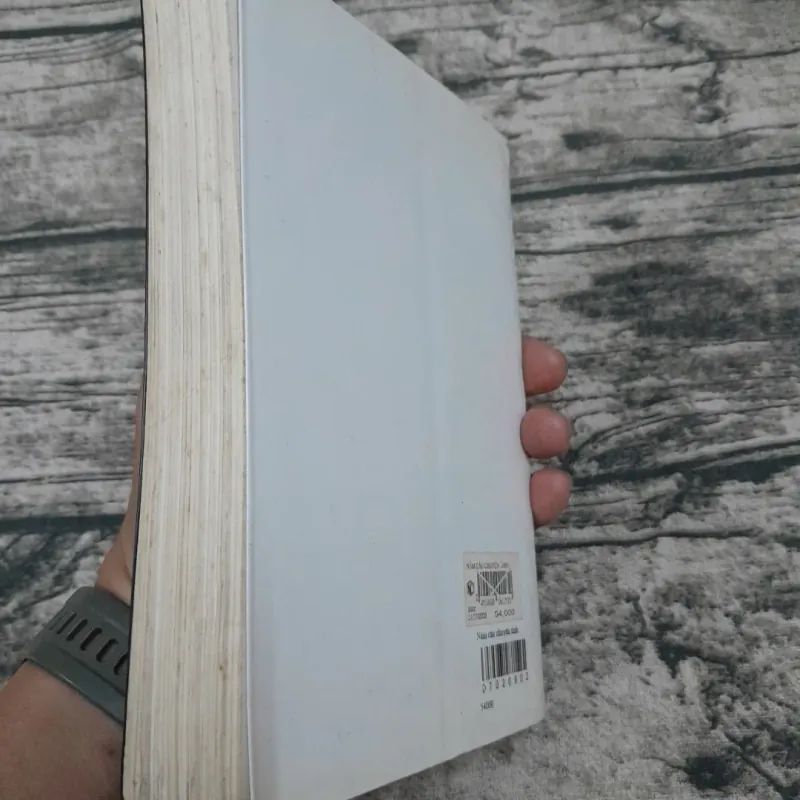 NĂM câu chuyện tình. Người dịch Đoàn Tử Huyến. Nxb Thuận Hóa 2002 748365