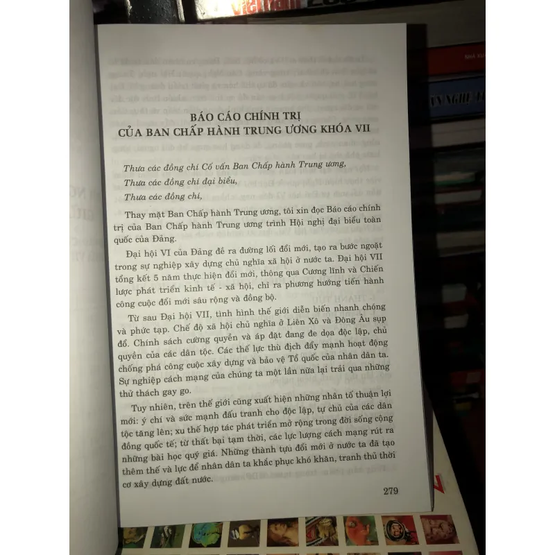 Văn kiện đại hội Đảng thời kỳ đổi mới và hội nhập (Đại hội Vl, Vll, Vlll, lV, X, XI) 754983