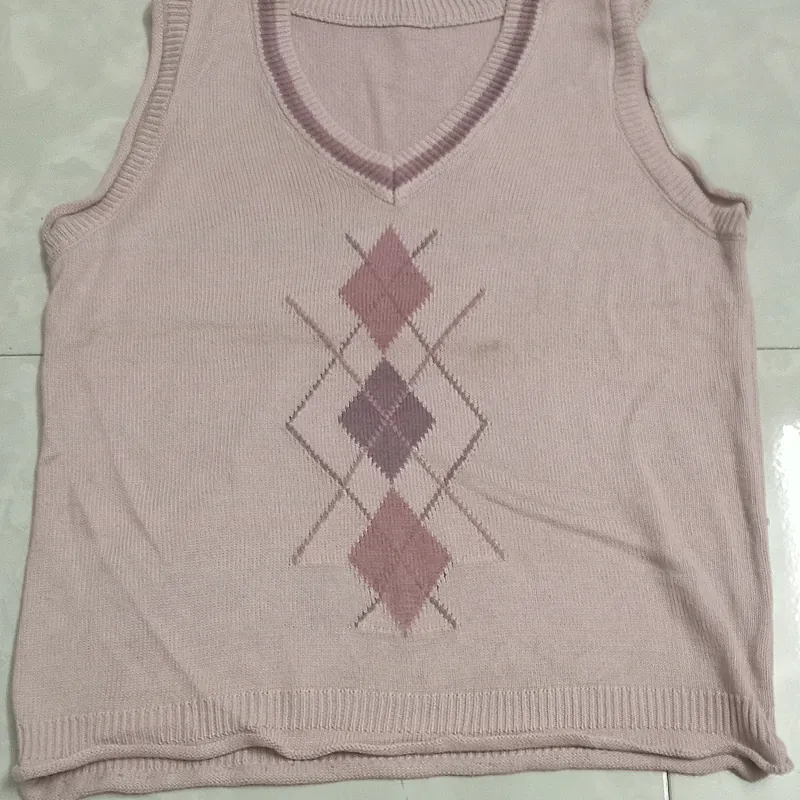 Pass đồng giá 30k (áo len, giày size 36) 574864