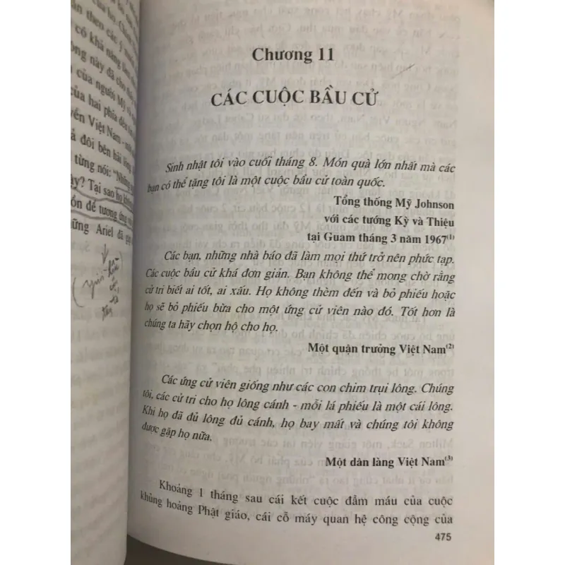 Lửa Trong Lòng Hồ - Frances FitzGerald 998478