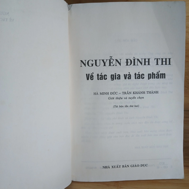 Nguyễn Đình Thi - Về Tác Gia & Tác Phẩm 509571