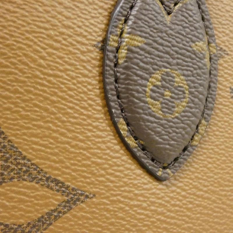 Túi xách Louis Vuitton Monogram Giant OnTheGo EW M46653 615158