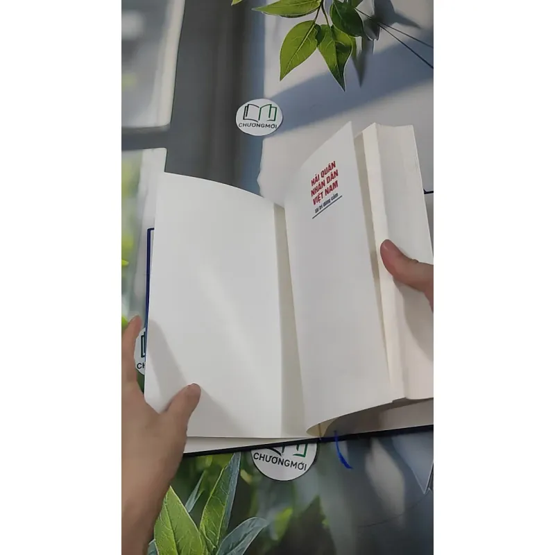 [MIỄN PHÍ BỌC SÁCH] Hải Quân Nhân Dân Việt Nam - Tài Trí, Dũng Cảm 990343