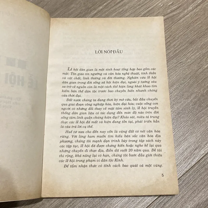 HUẾ - LỄ HỘI DÂN GIAN (XB 1998) 751650